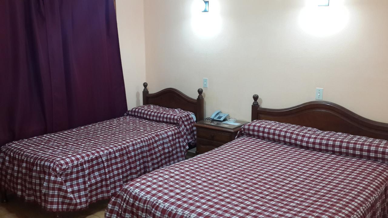 Gran Hotel Arauco Aimogasta Chambre photo